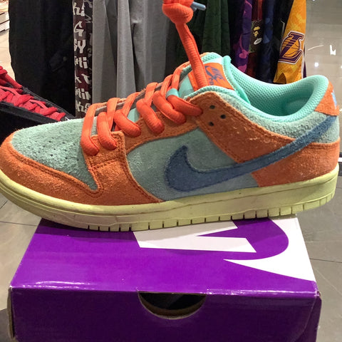 Nike SB Dunk Orange Emerald Rise
