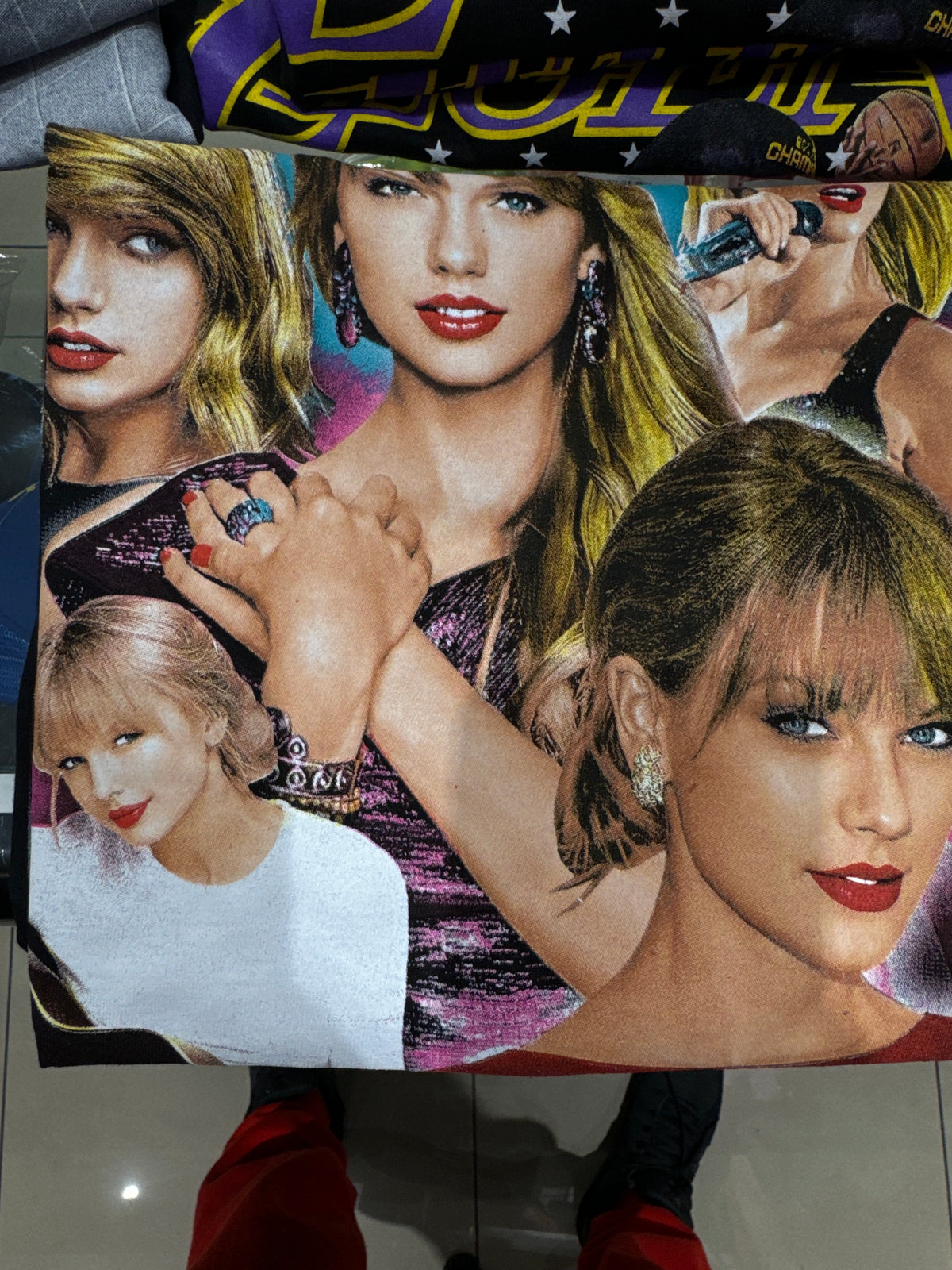 Taylor Swift Swiftie Tee