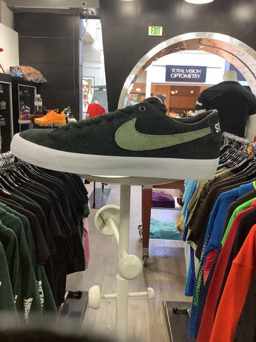Nike SB Zoom BLazer Low