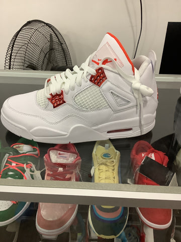 Jordan 4 Retro Metallic Orange