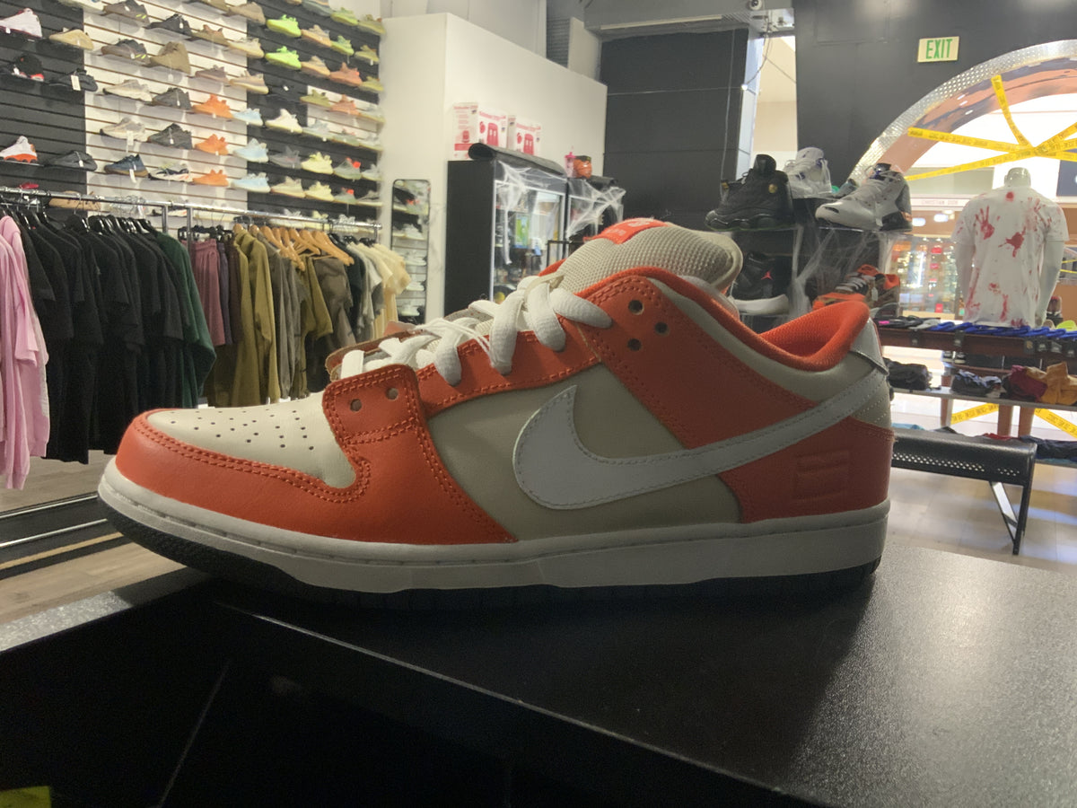 Nike Dunk SB Low Orange Box