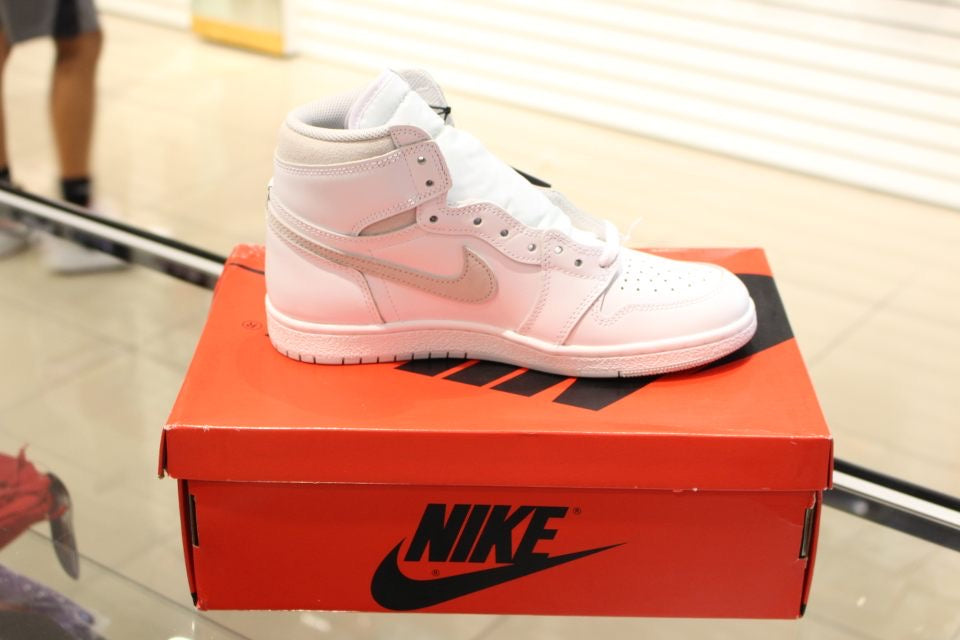 Jordan 1 Retro High 85 Neutral Gray