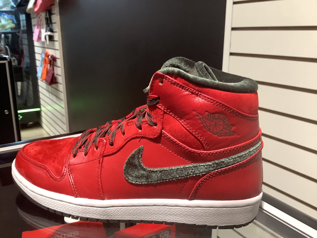 Jordan 1 Retro High Premier Gucci