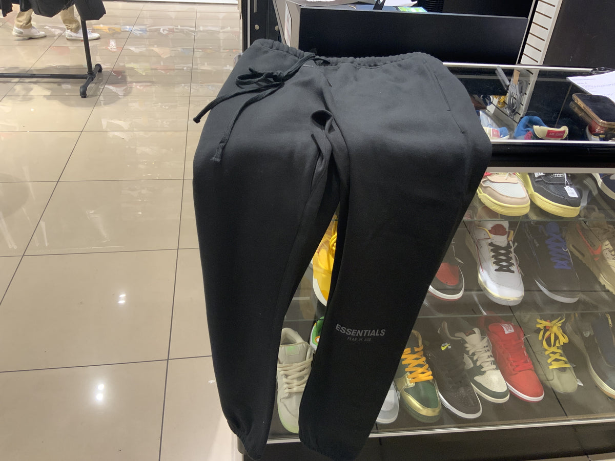 Fear Of God Essential Relaxed Sweatpants Black