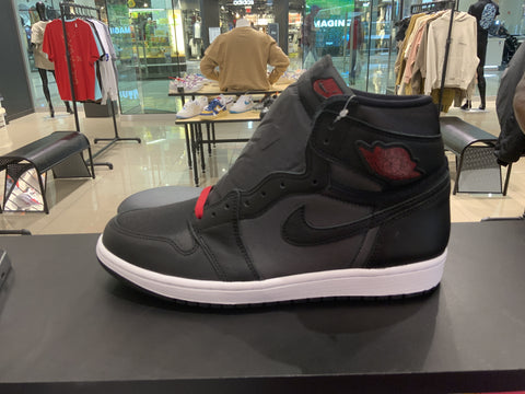 Jordan 1 Retro High Black Satin Gym Red