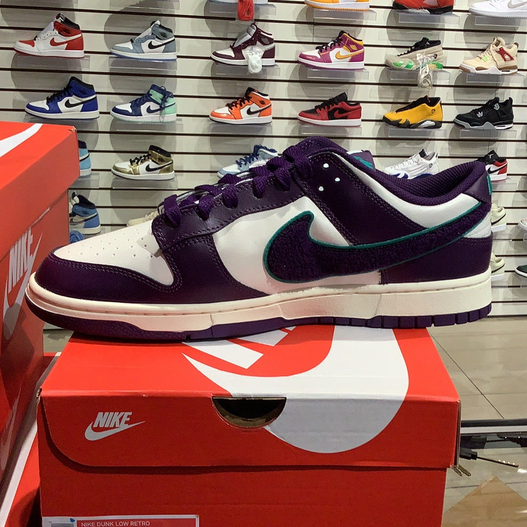 Nike Dunk Low Chenille Swoosh Sail Grand Purple