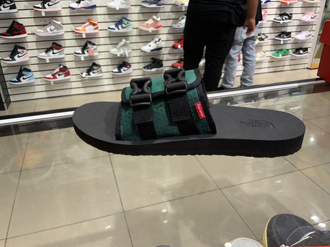 The North Face Trekking Sandal Supreme Dark Green
