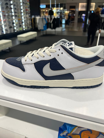 Nike SB Dunk Low HUF New York