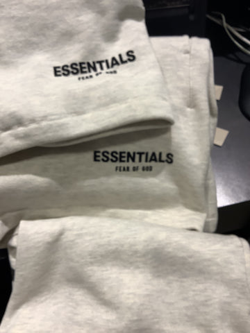 Fear of God Essentials Core Collection Sweatshort Light Oatmeal Cosignment