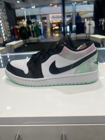 Jordan 1 Low Tie-Dye