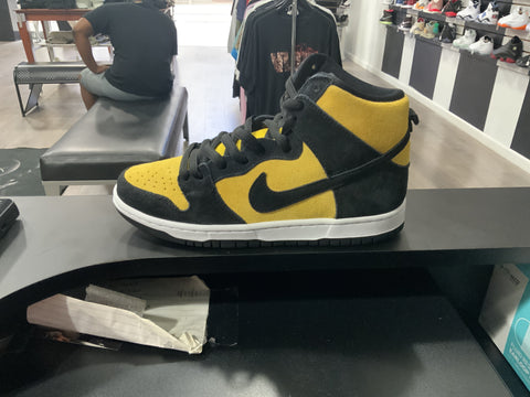 Nike SB Dunk High Pro Reverse Goldenrod