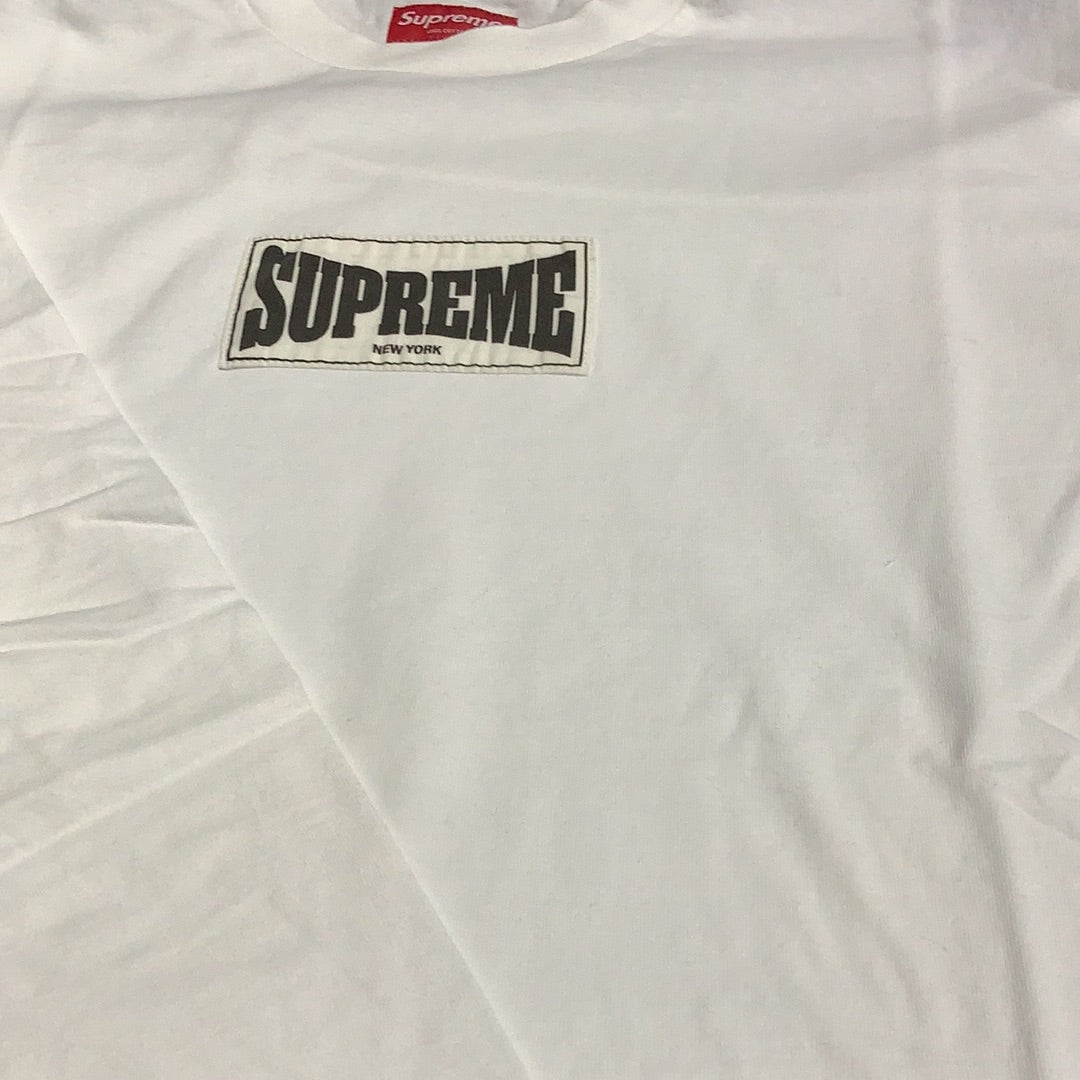 Supreme Woven Label L/S White (consignment)