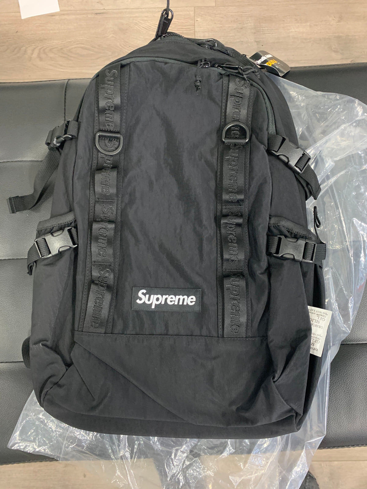 Supreme Backpack (FW20) Black – Hidden Sole