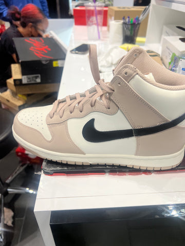 Nike Dunk High Fossil
