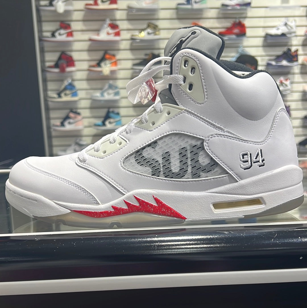 Jordan 5 Retro Supreme White