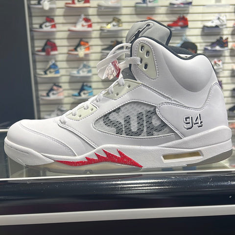 Jordan 5 Retro Supreme White