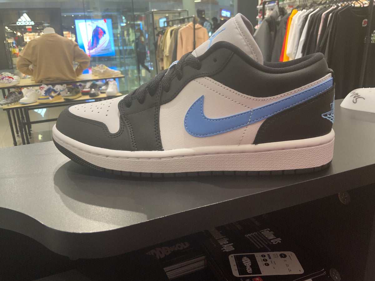 Jordan 1 Low Black University Blue White