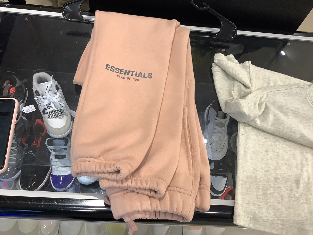 Fear of God Essentials Sweatpants Matte Blush