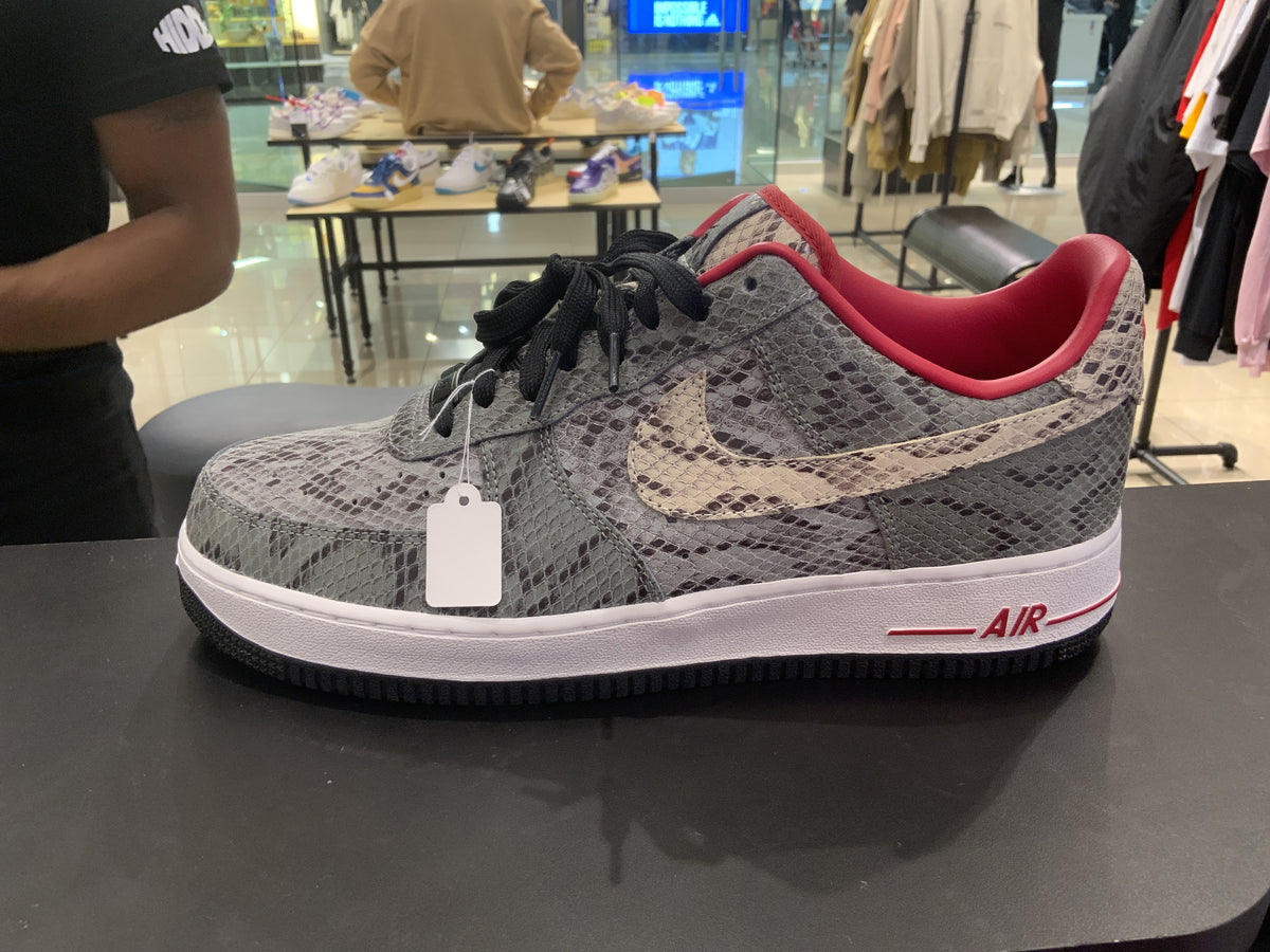 Nike Air Force 1 Snake skin Red