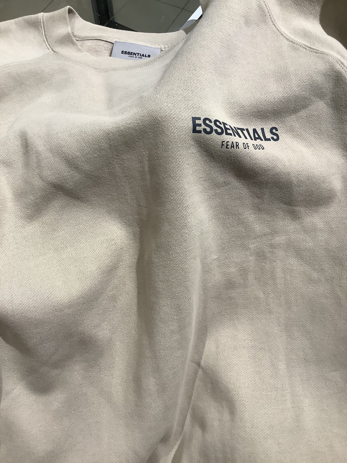 Essentials Core Collection Crewneck String