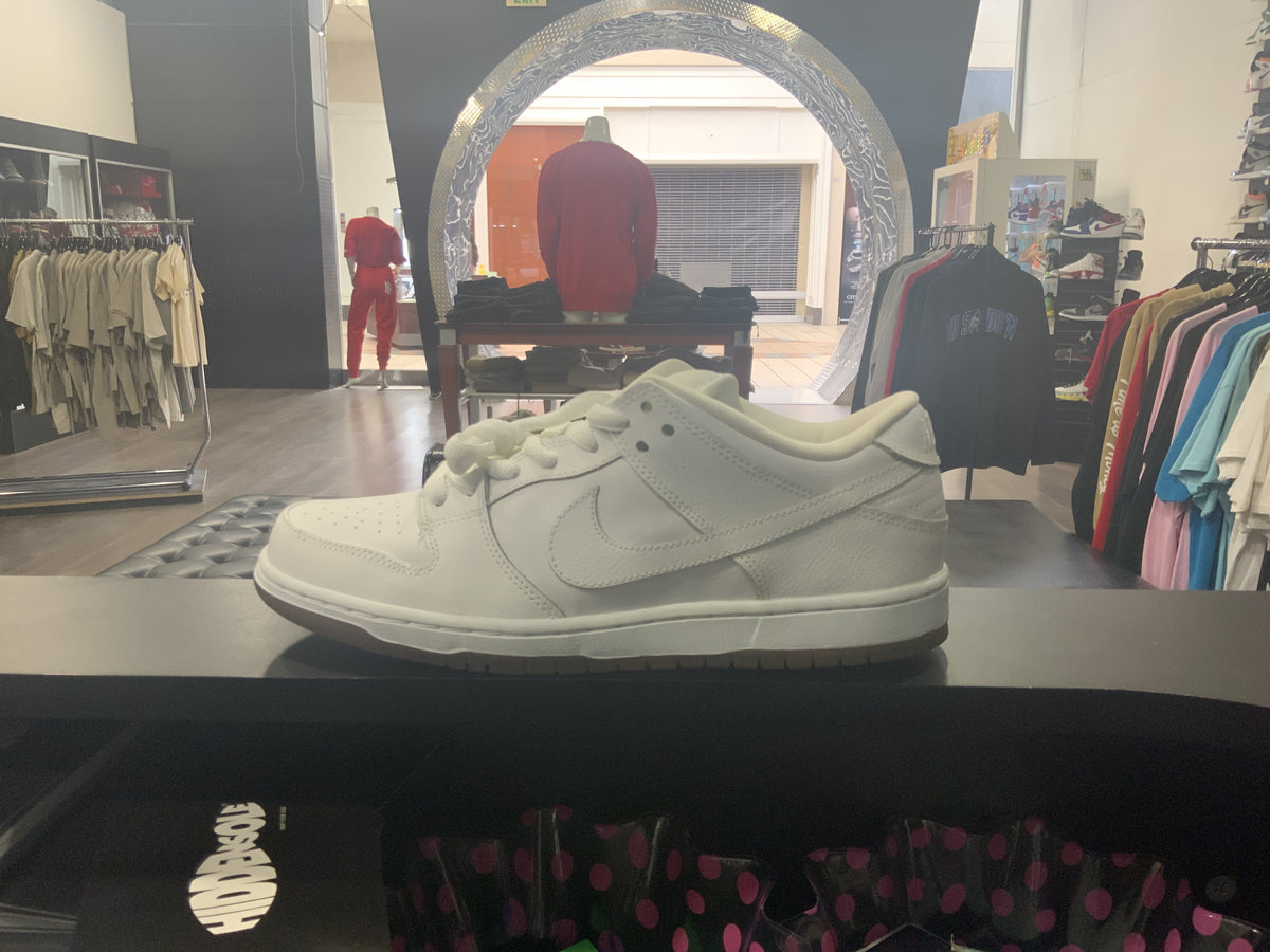 Nike Dunk SB Low White Ice