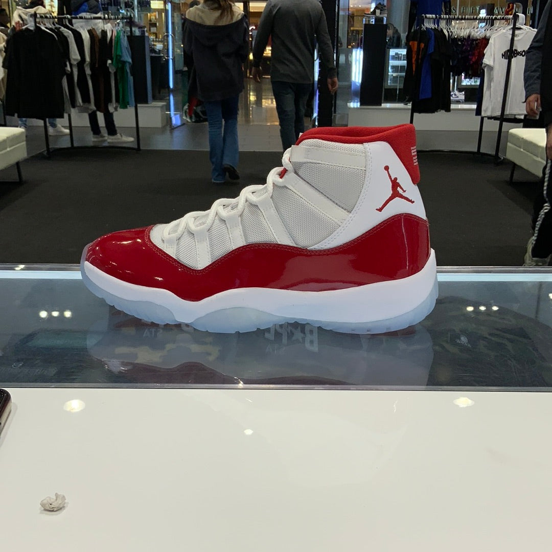 Jordan 11 Retro Cherry (2022)